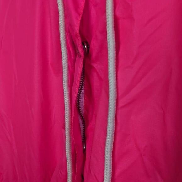 The Mighty Company Windbreaker Hythe Neon Pink Barbiecore Small - Picture 7 of 9
